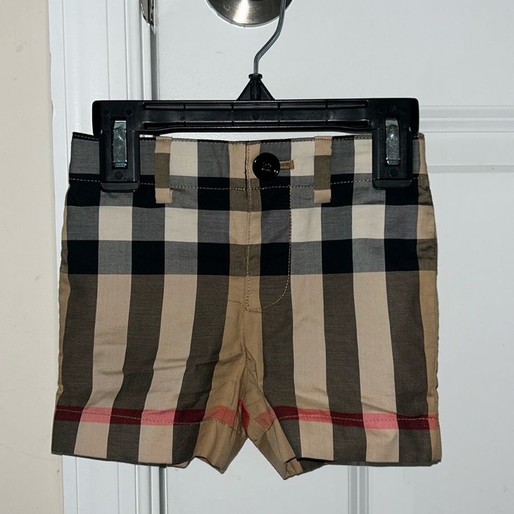 Kids burberry  shorts